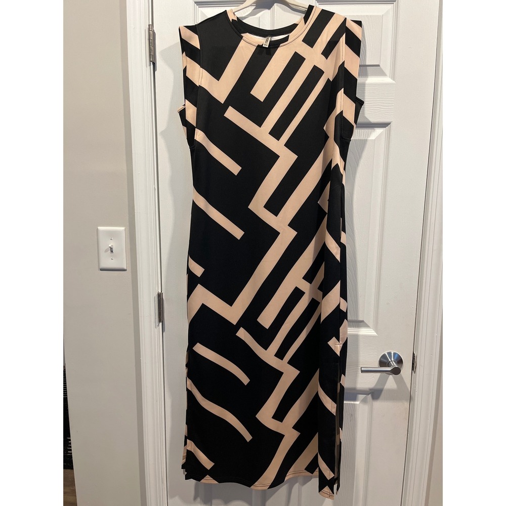 Grecerelle Geometric Maze Print Sleeveless Midi Dress Black Tan XL Side Slit